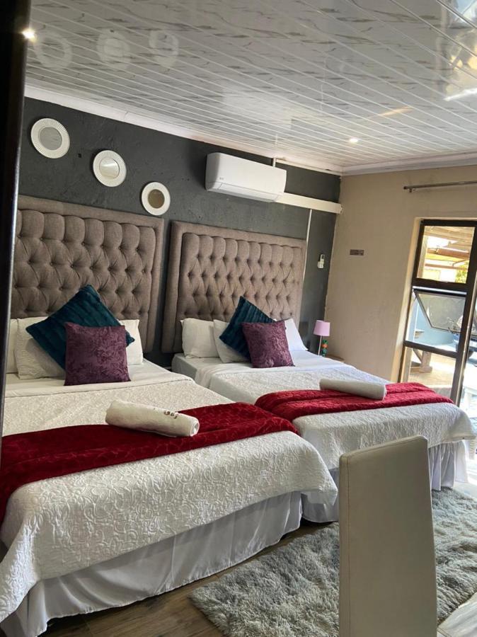 Nsuku Bed And Breakfast Thulamahashi Екстер'єр фото