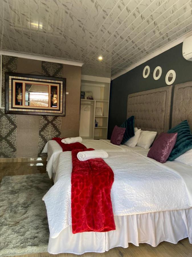 Nsuku Bed And Breakfast Thulamahashi Екстер'єр фото